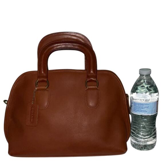 Vintage Coach Baxter bag No. 9903 in British tan. Made in USA - Picture 12 of 13